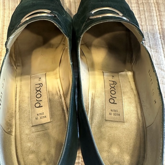 Vintage Proxy Green Suede Buckle Heels Made in Spain Size 10M Block Heel Shoes - Picture 3 of 11